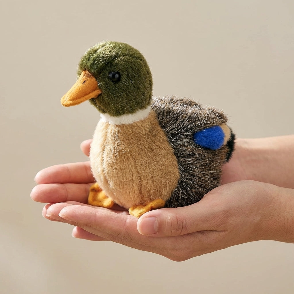 Pisklę dzikiej kaczki średnia – realistyczna maskotka Hansa (12 cm)